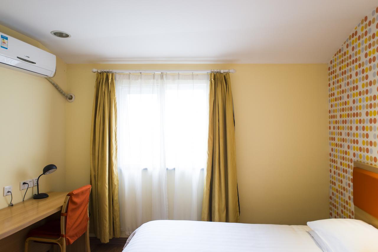Home Inn Chengdu Kuanzhai Alley New City Square Exterior photo