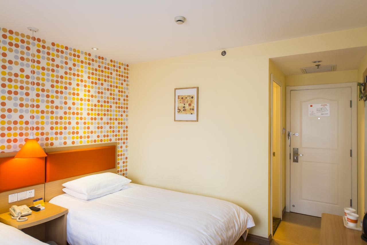 Home Inn Chengdu Kuanzhai Alley New City Square Exterior photo