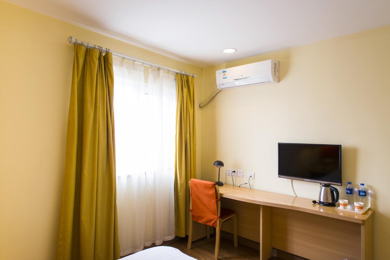 Home Inn Chengdu Kuanzhai Alley New City Square Exterior photo